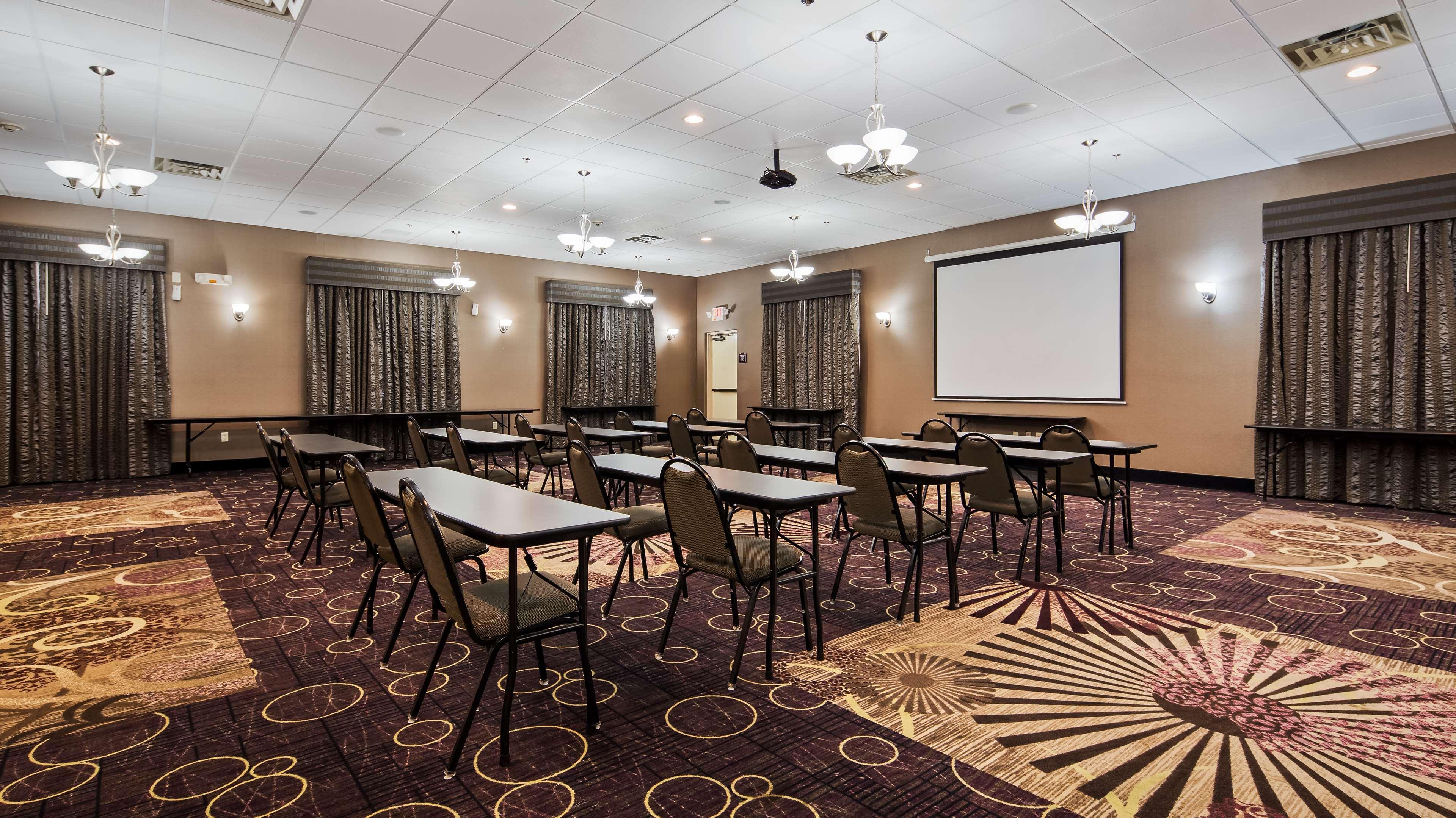 Best Western Plover-Stevens Point Hotel & Conference Center Экстерьер фото