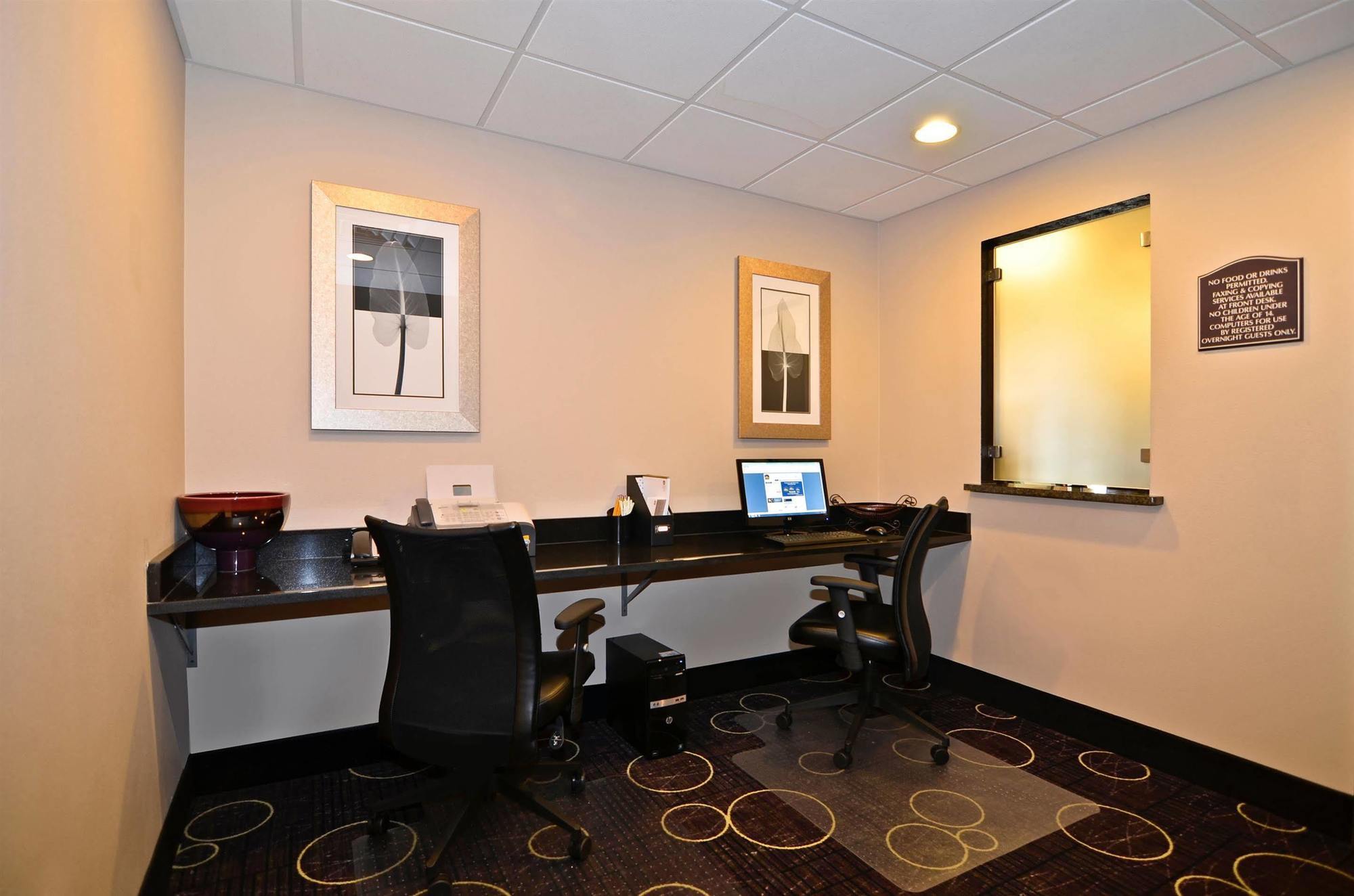 Best Western Plover-Stevens Point Hotel & Conference Center Экстерьер фото